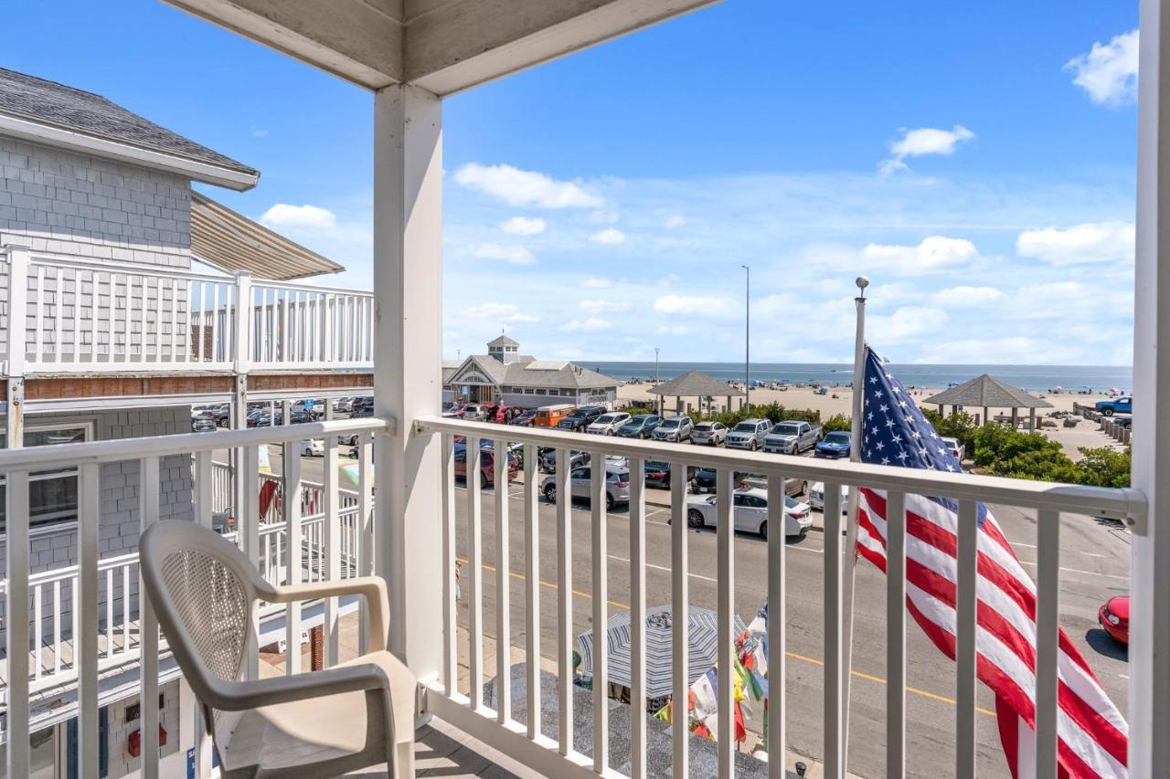 Water Views - Private Balcony - The Americana Хамптън Екстериор снимка